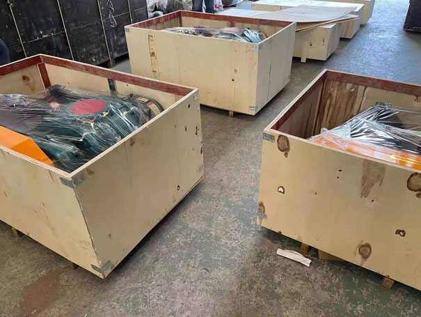 開工啦！發往佛山XQSSR150羅茨鼓草莓视频污视频 30KW4台(圖1)